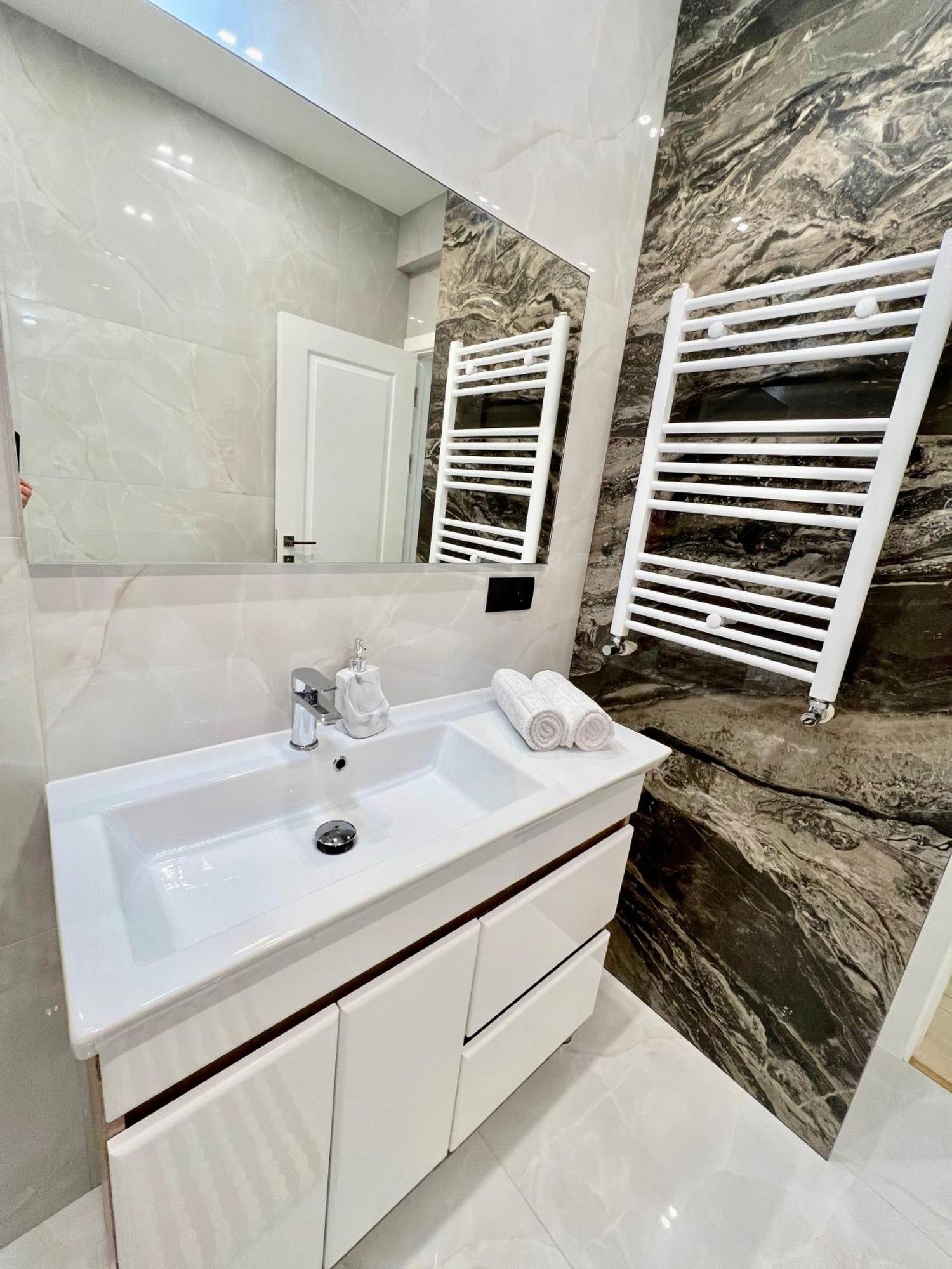 Apartament Airport Chişinău Eksteriør billede